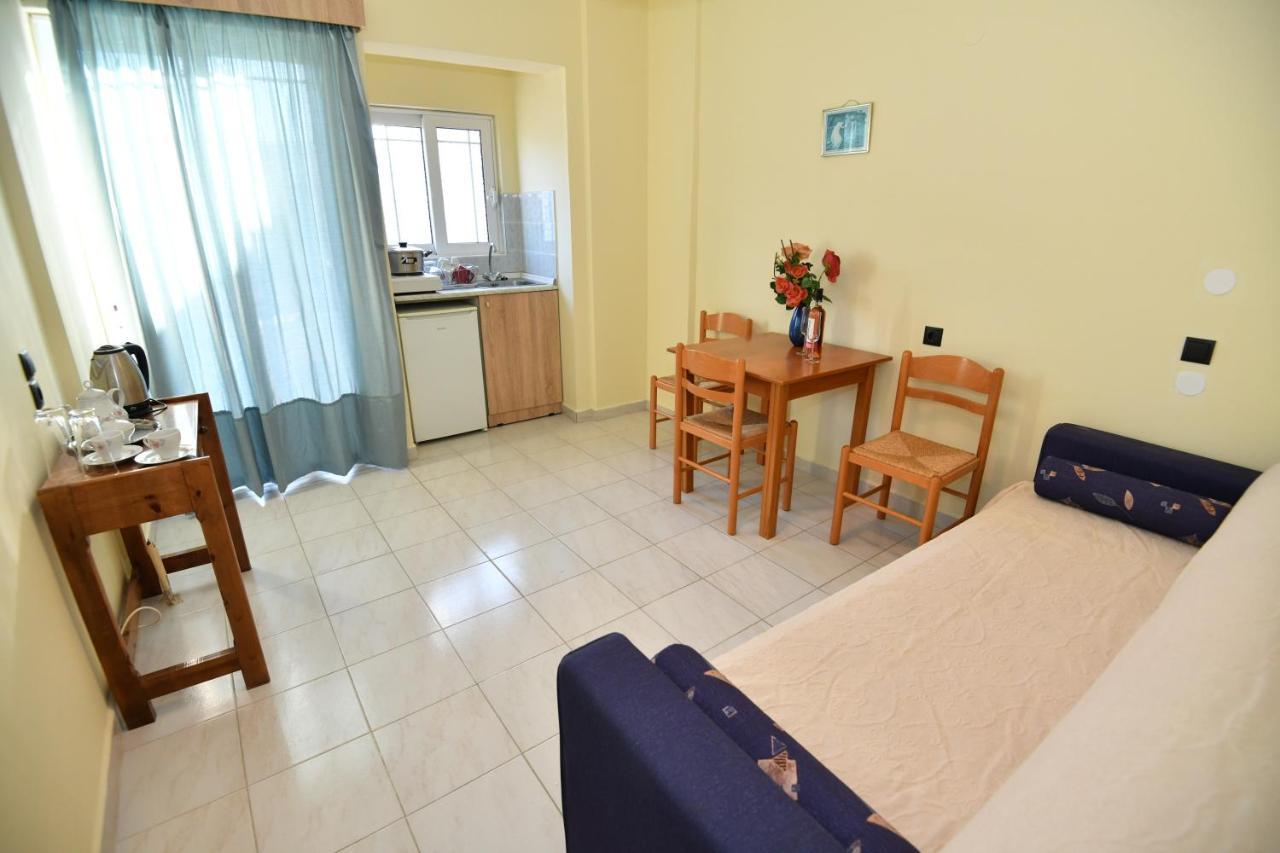 Iskas Apartments 伊利索斯 外观 照片